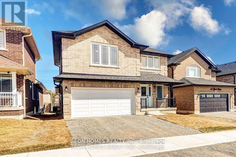 42 YORK DRIVE, peterborough north (north), Ontario