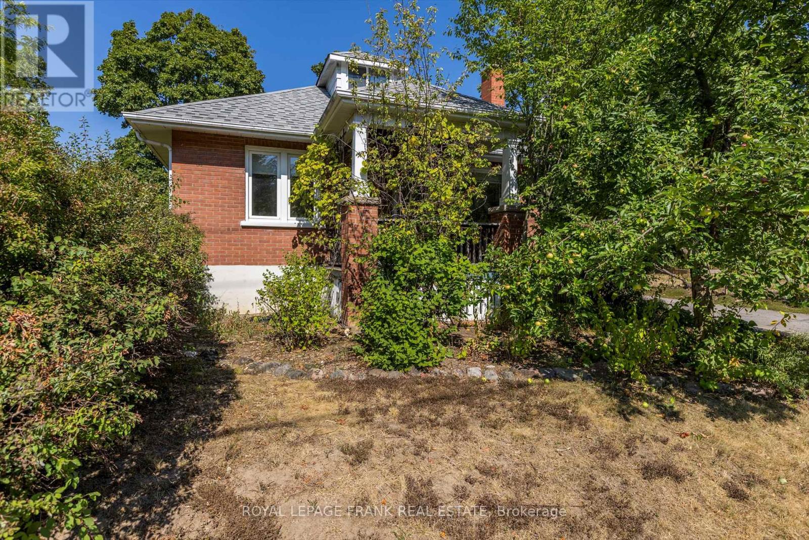 720 BETHUNE STREET, peterborough north (south), Ontario