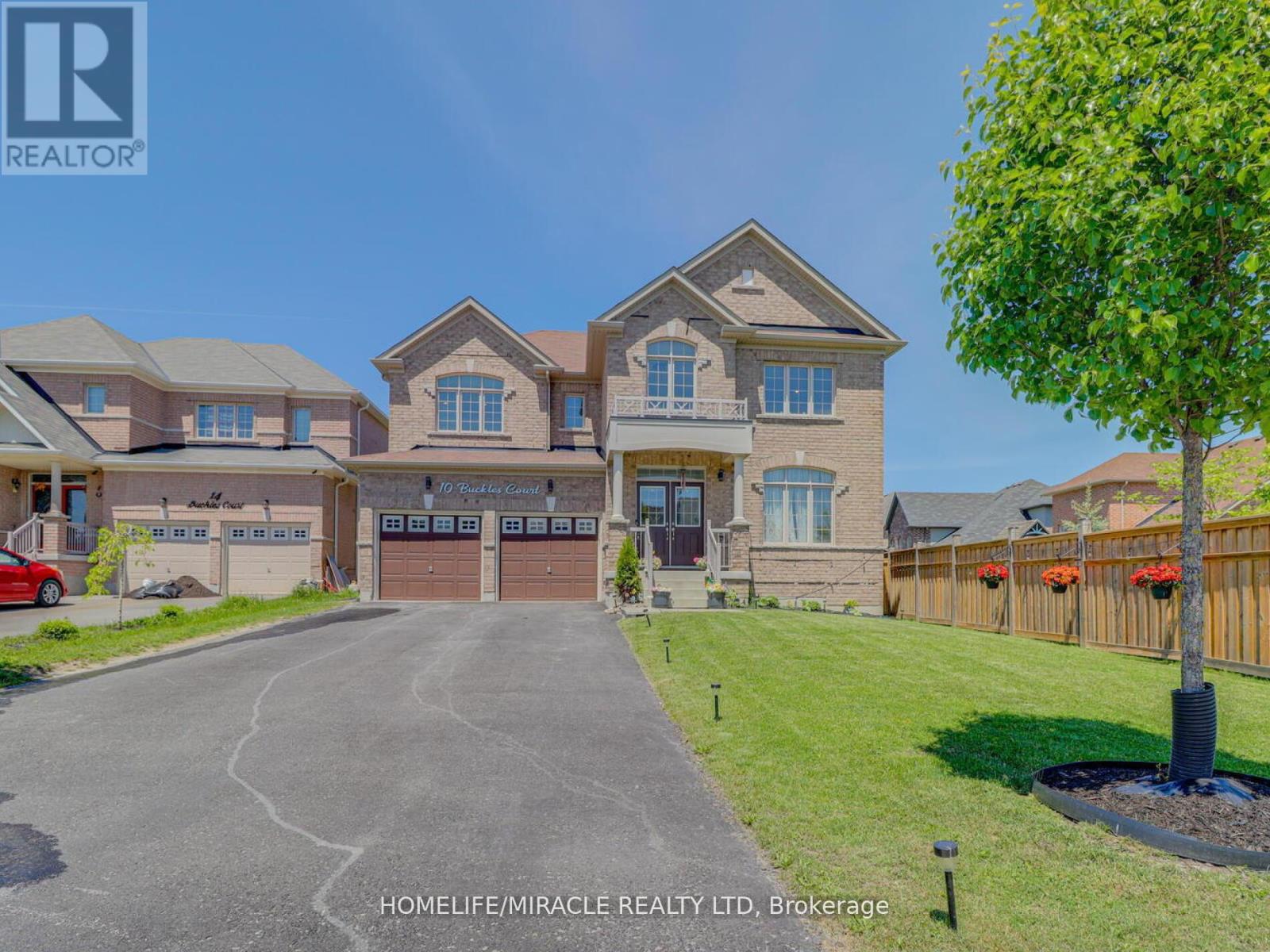 10 BUCKLES COURT, clarington (newcastle), Ontario
