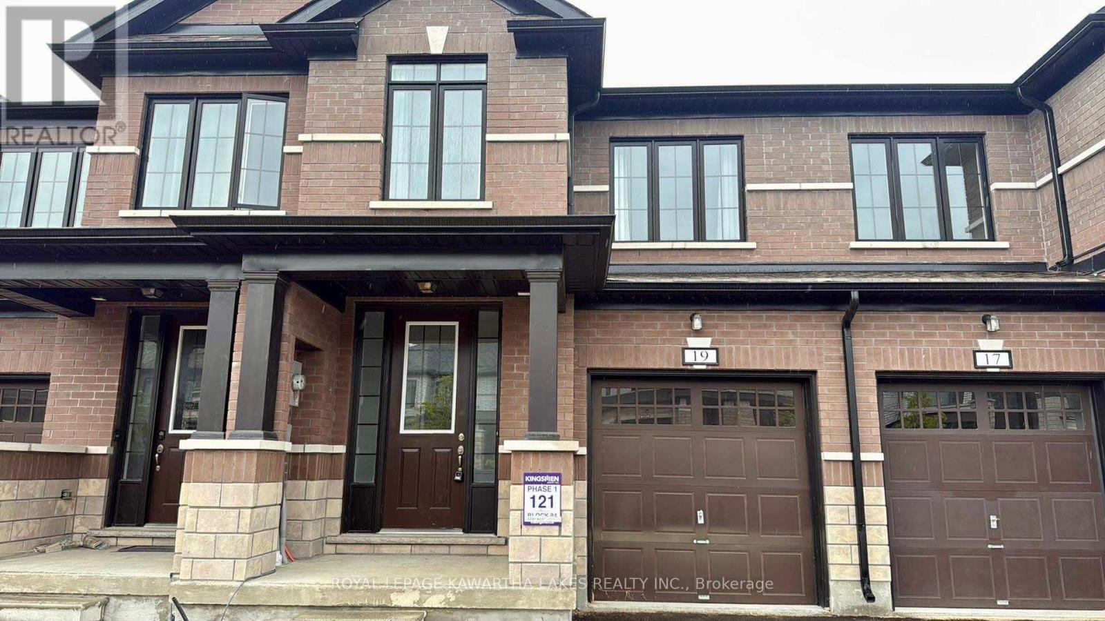 19 KEENAN STREET, kawartha lakes (lindsay), Ontario