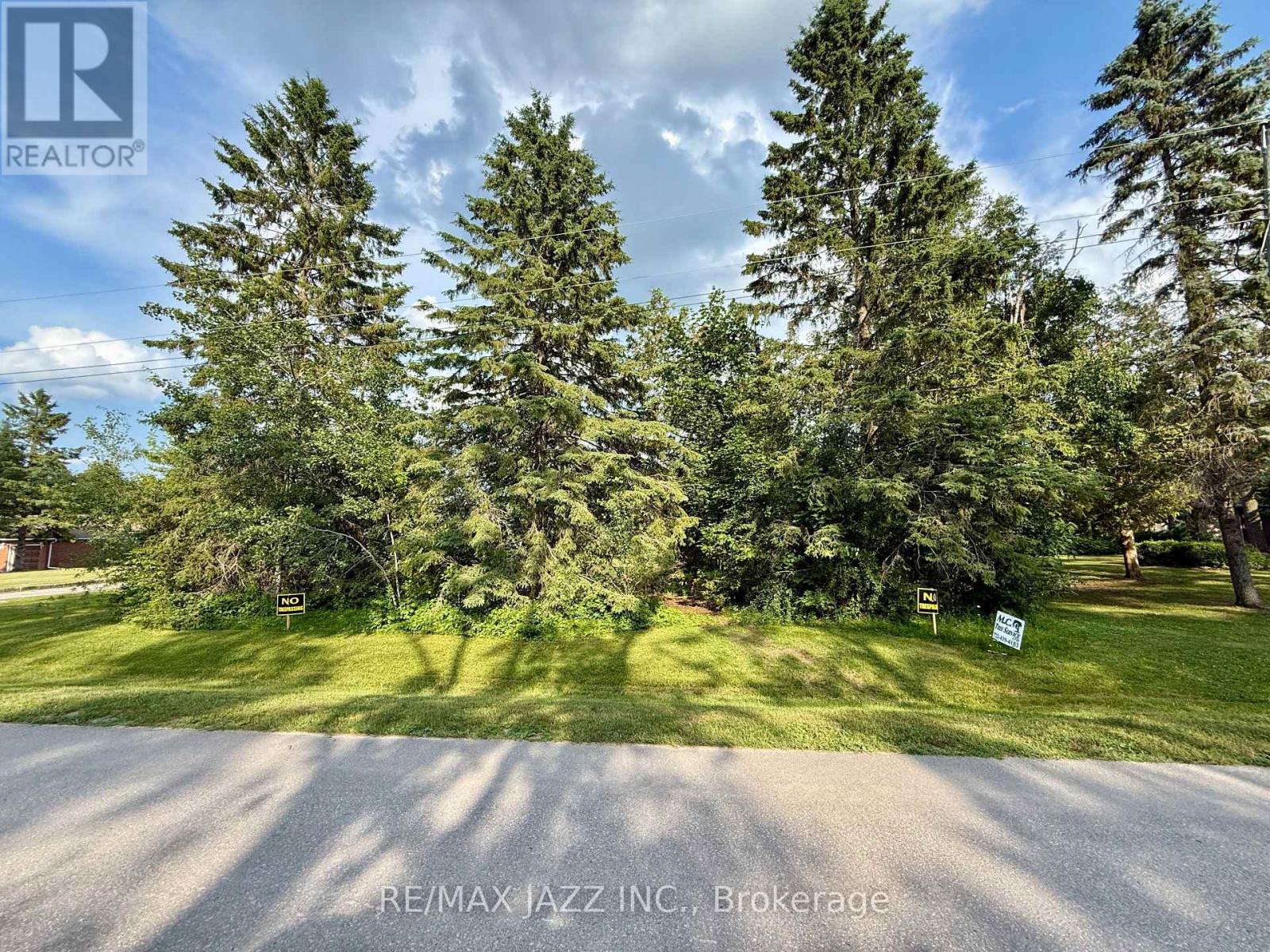 90/92 PINEWOOD BOULEVARD, kawartha lakes (carden), Ontario