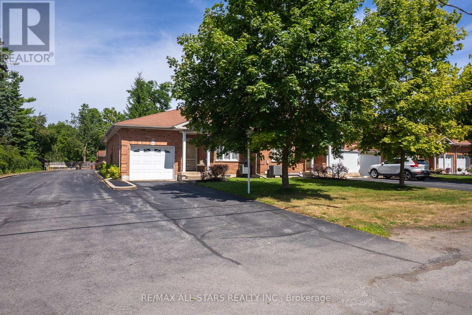 11 - 111 COLBORNE STREET, kawartha lakes (fenelon falls), Ontario
