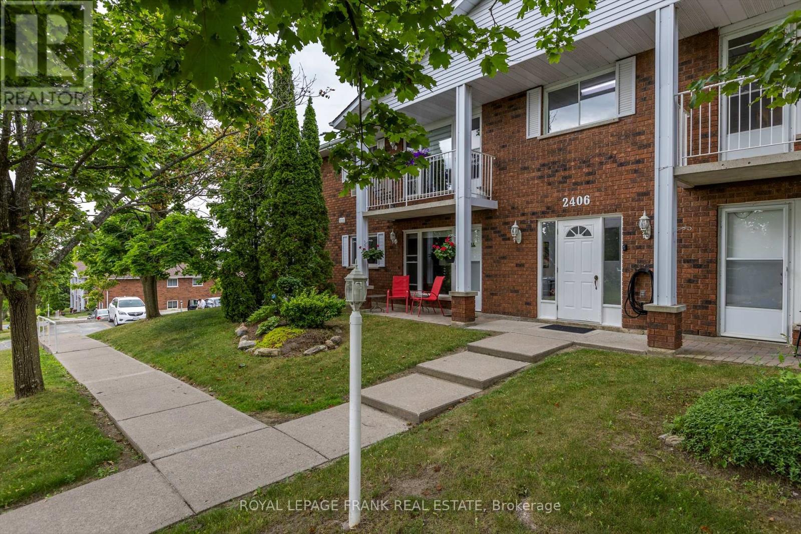 201 - 2406 MOUNTLAND DRIVE, peterborough west (central), Ontario