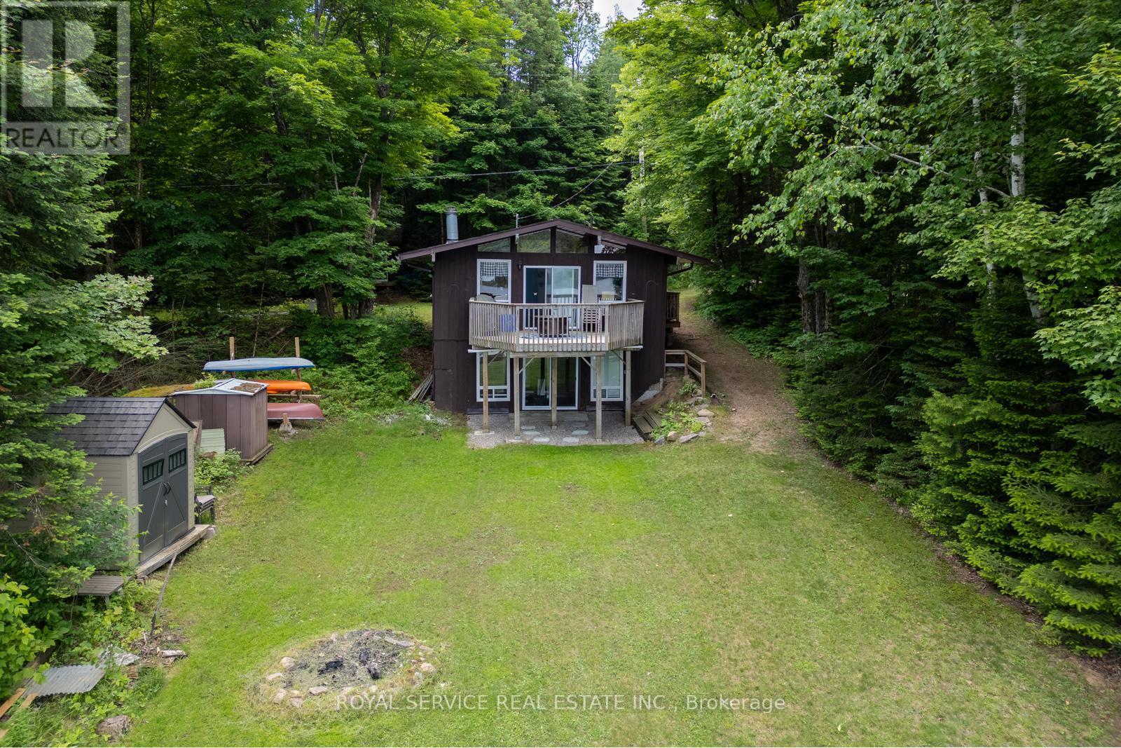 2104 BRADY LAKE ROAD, minden hills (hindon), Ontario