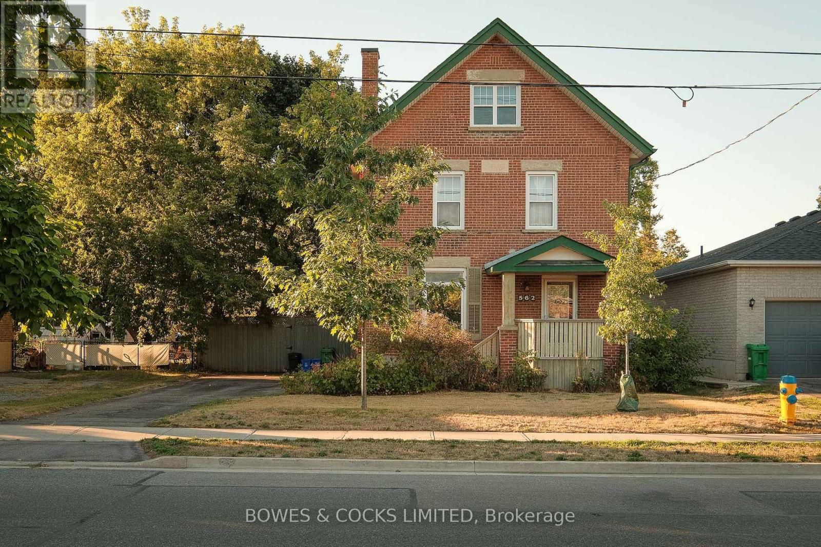 562 CAMERON STREET, peterborough south (west), Ontario