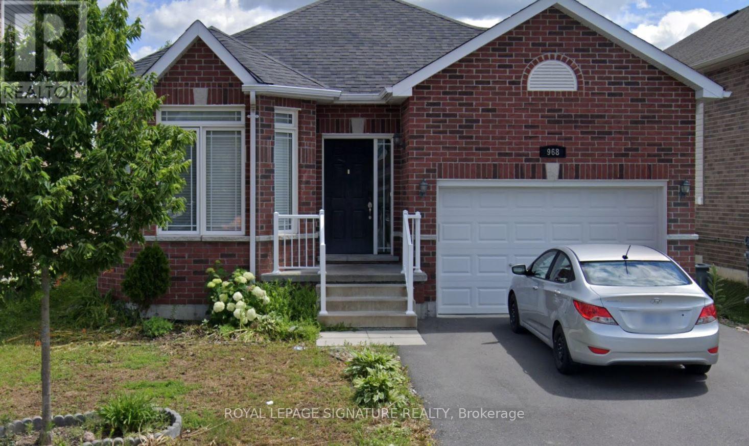 968 AVERY AVENUE, peterborough (monaghan ward 2), Ontario