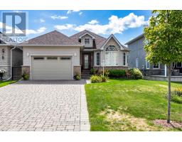15 BLOOM AVENUE, clarington (newcastle), Ontario