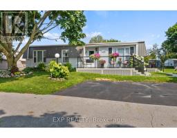 44 BLUFFS ROAD, clarington (bowmanville), Ontario