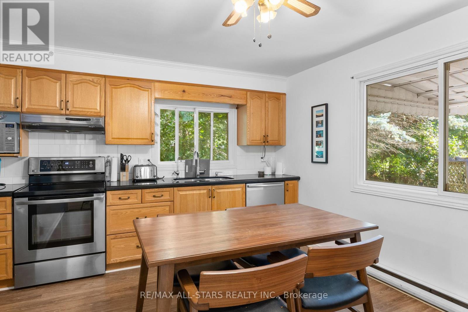 242 FRANCIS STREET E, kawartha lakes (fenelon falls), Ontario