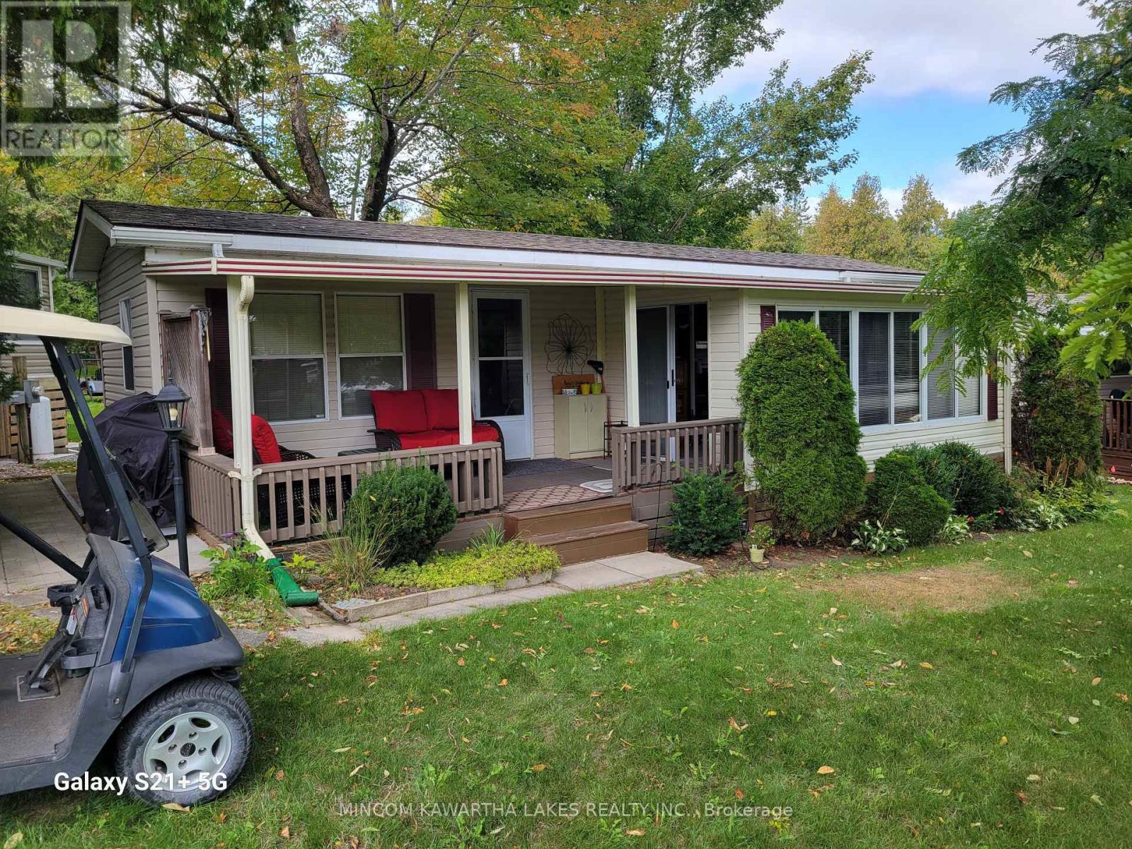 <h3>$105,000</h3><p>181 - 626 Kerry Line, Selwyn, Ontario</p>