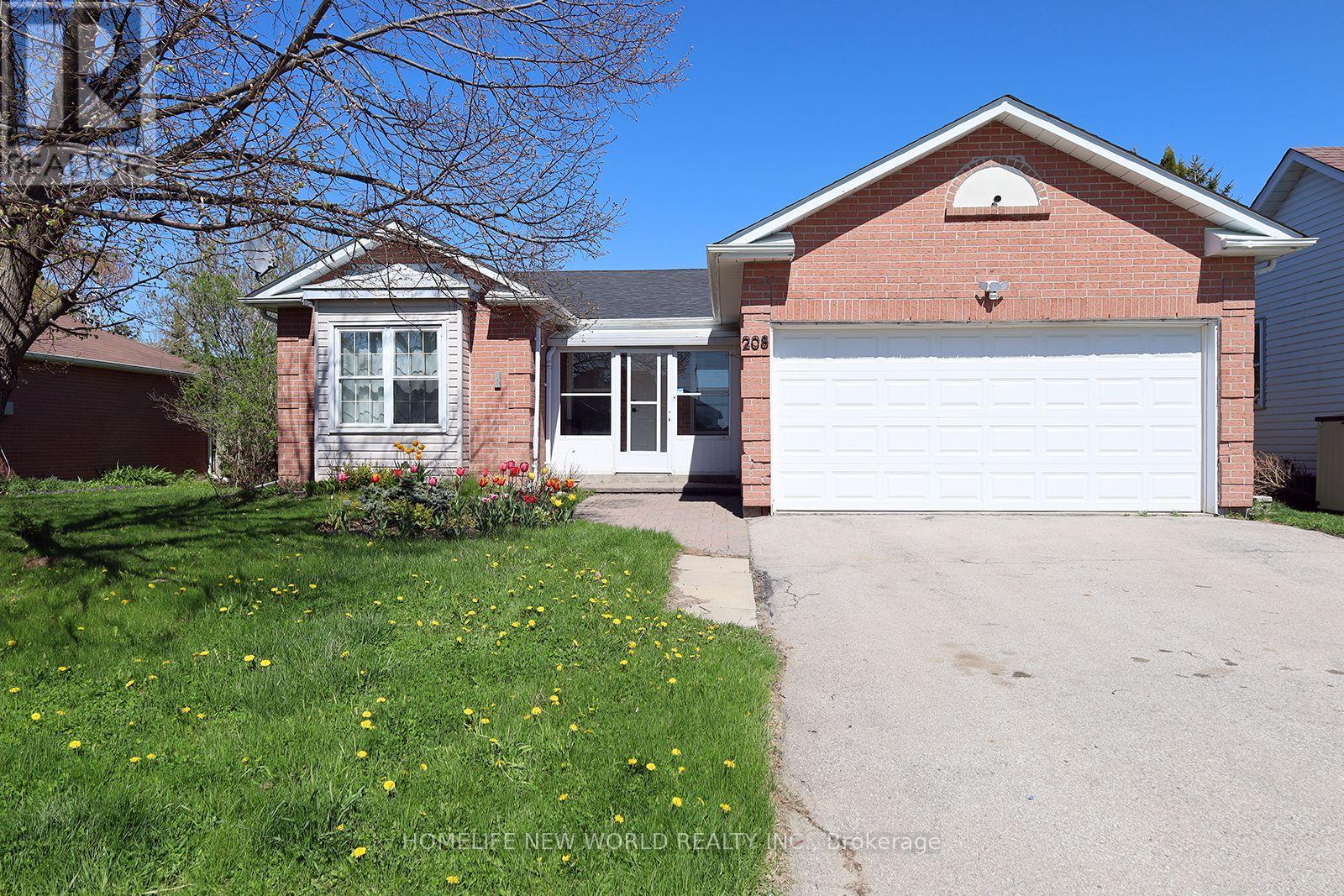 208 ELGIN STREET, kawartha lakes (lindsay), Ontario