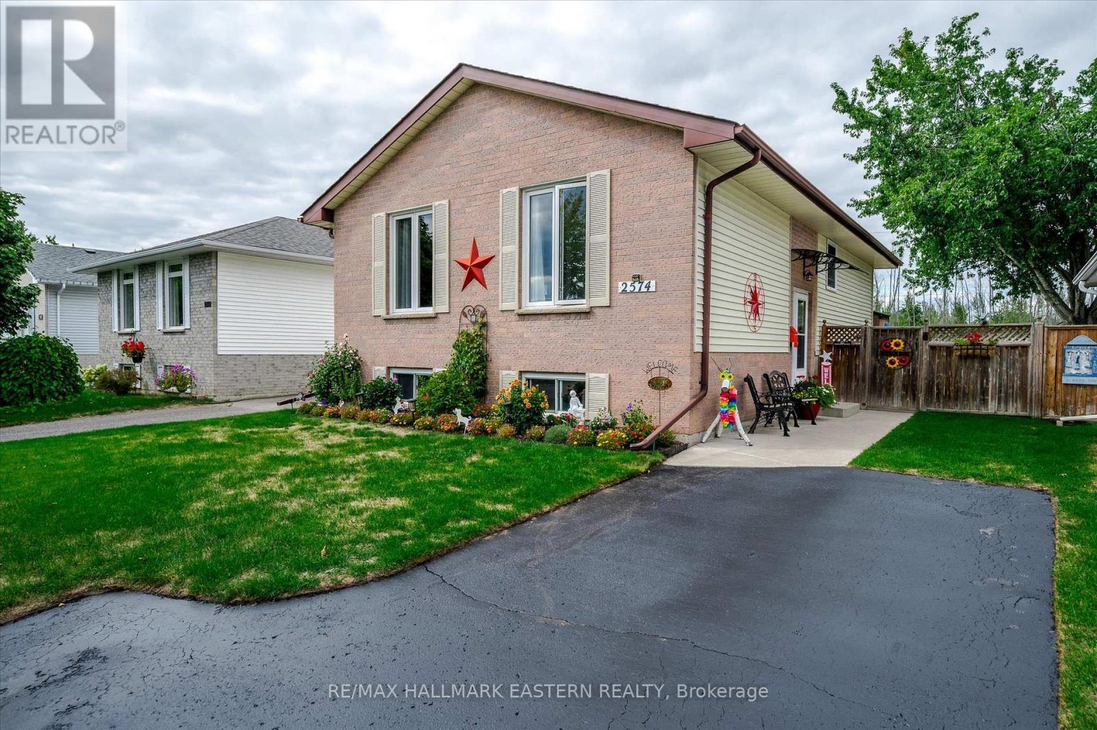 2574 FOXMEADOW ROAD, peterborough (ashburnham ward 4), Ontario