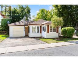 72 KING STREET W, kawartha lakes (bobcaygeon), Ontario