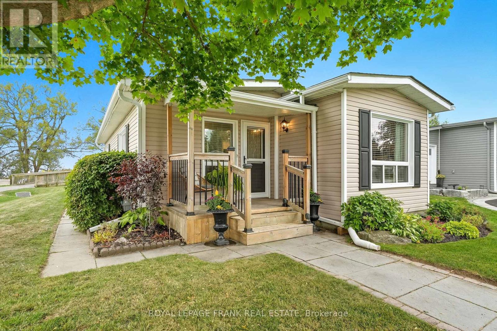 3 WHEELHOUSE DRIVE, clarington (newcastle), Ontario