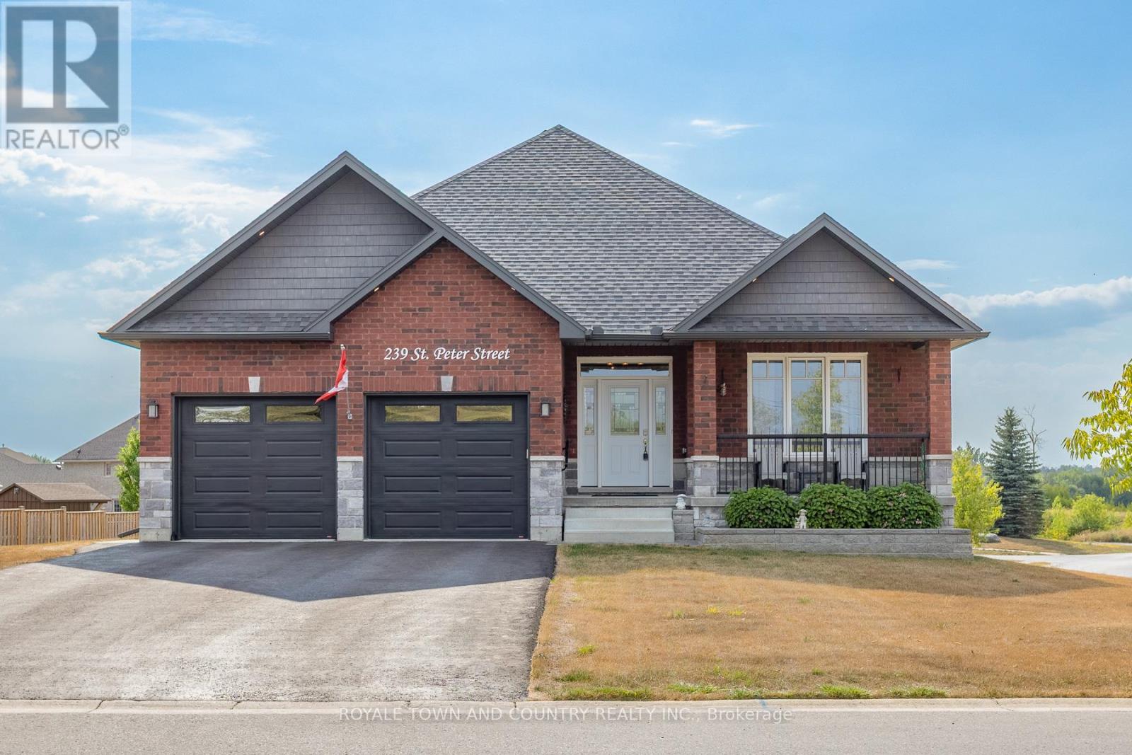 239 ST.PETER STREET, kawartha lakes (lindsay), Ontario