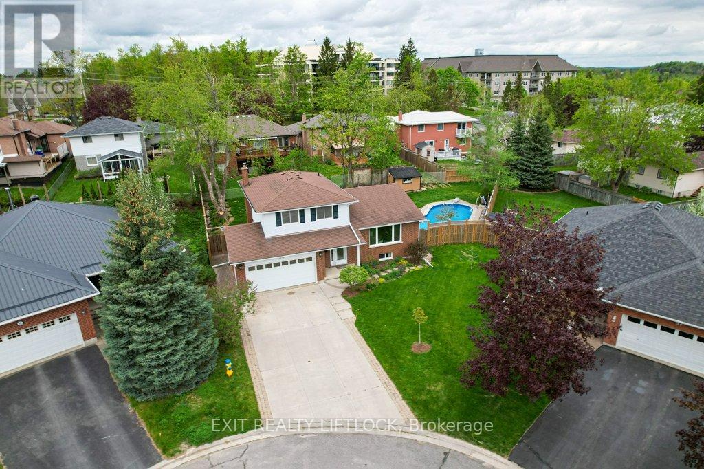 38 CLEARVIEW COURT, peterborough (monaghan ward 2), Ontario