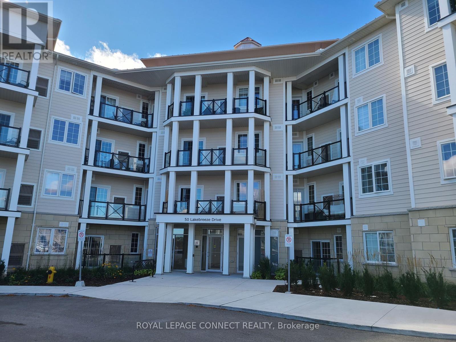 129 - 50 LAKEBREEZE DRIVE, clarington (newcastle), Ontario