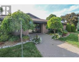 4 - 693 WHITAKER STREET, peterborough (ashburnham ward 4), Ontario
