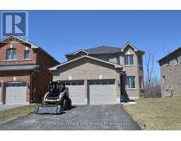 41 CAREW BOULEVARD, kawartha lakes (ops), Ontario