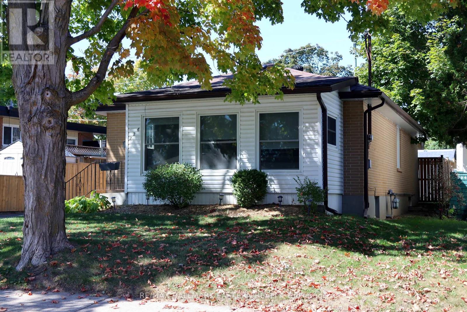 226 LEE STREET, peterborough (northcrest ward 5), Ontario
