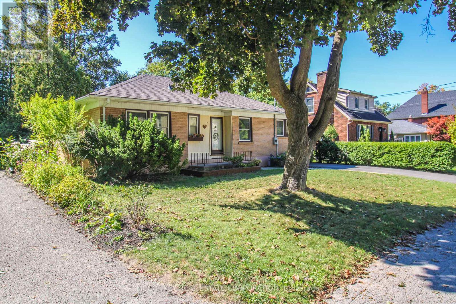 17 ENGLEBURN PLACE, peterborough (ashburnham ward 4), Ontario