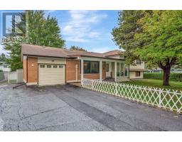 3 PINEWOOD CRESCENT, kawartha lakes (pontypool), Ontario