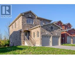 43 CAREW BOULEVARD, kawartha lakes (lindsay), Ontario