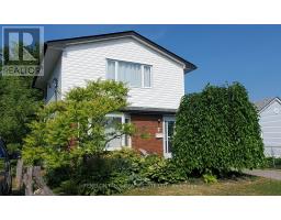 7 JAMES STREET, kawartha lakes (lindsay), Ontario