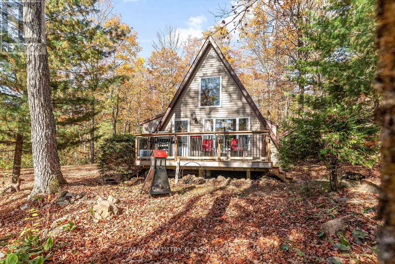 1201 MORAINE DRIVE, highlands east (cardiff ward), Ontario