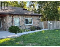 LOWER - 128 ANGELINE STREET N, kawartha lakes (lindsay), Ontario