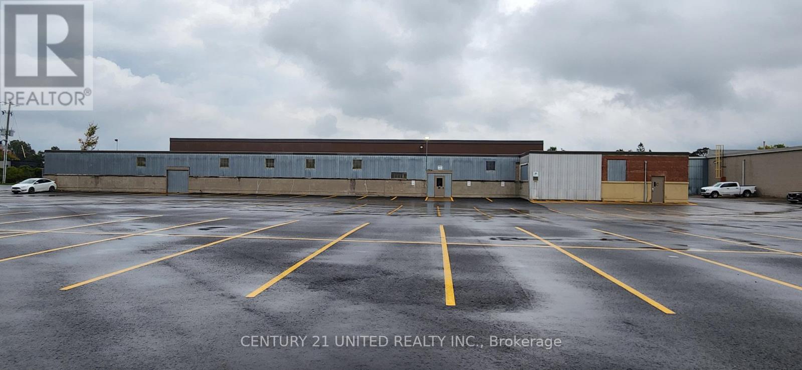 4 - 739 MONAGHAN ROAD, peterborough (otonabee ward 1), Ontario