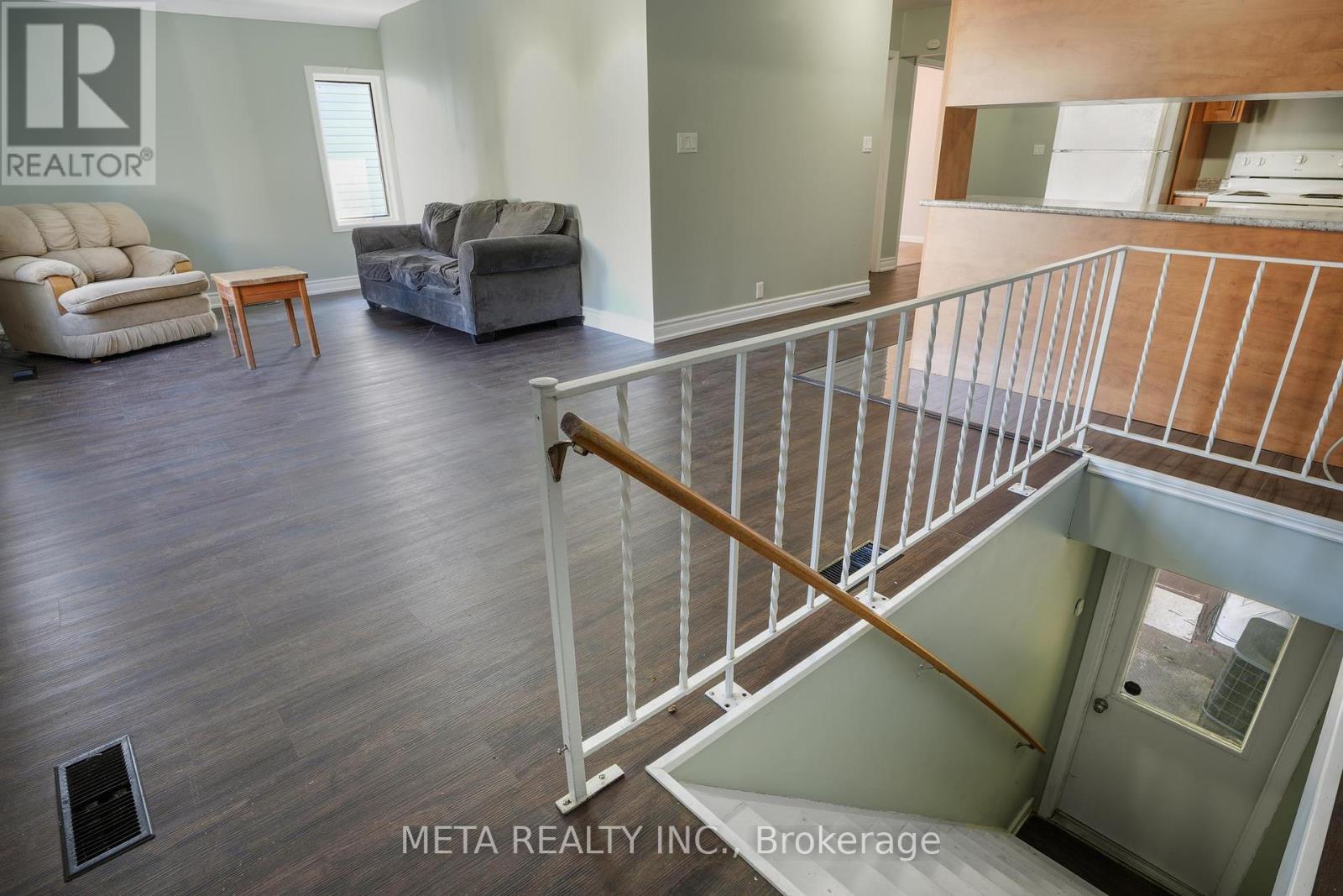 3 HASTINGS STREET N, bancroft (bancroft ward), Ontario
