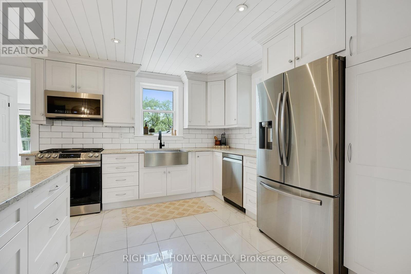 123 JOHN STREET, kawartha lakes (woodville), Ontario