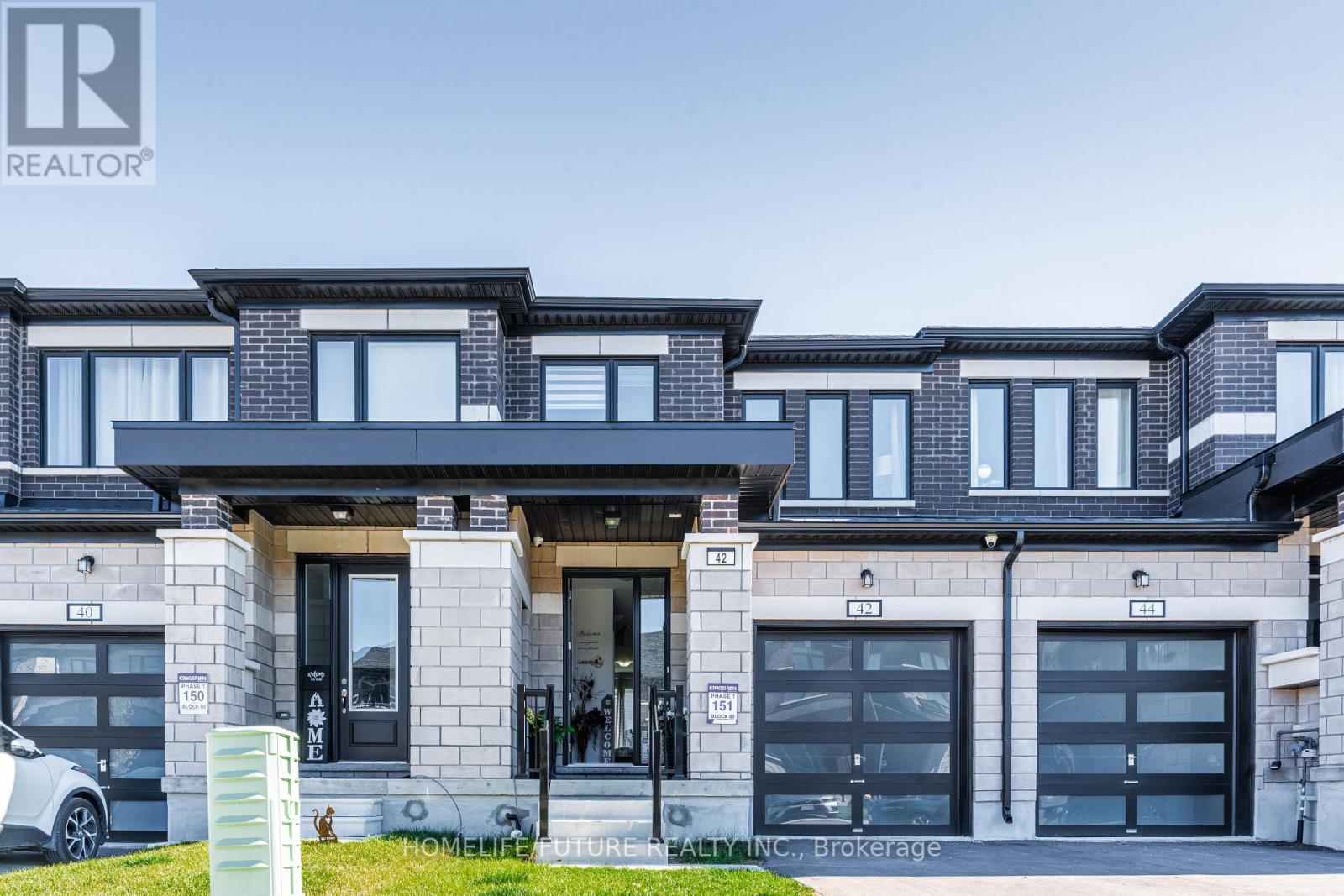 42 KEENAN STREET, kawartha lakes (lindsay), Ontario