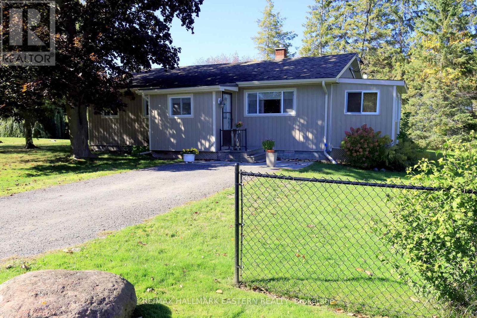 824 SIDNEY DRIVE SE, selwyn, Ontario