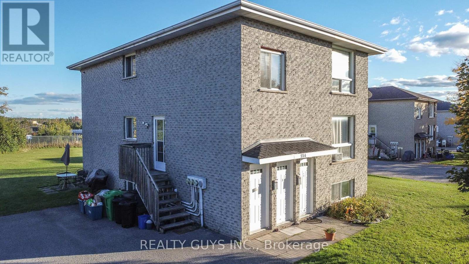 554 CRYSTAL DRIVE, peterborough (ashburnham ward 4), Ontario