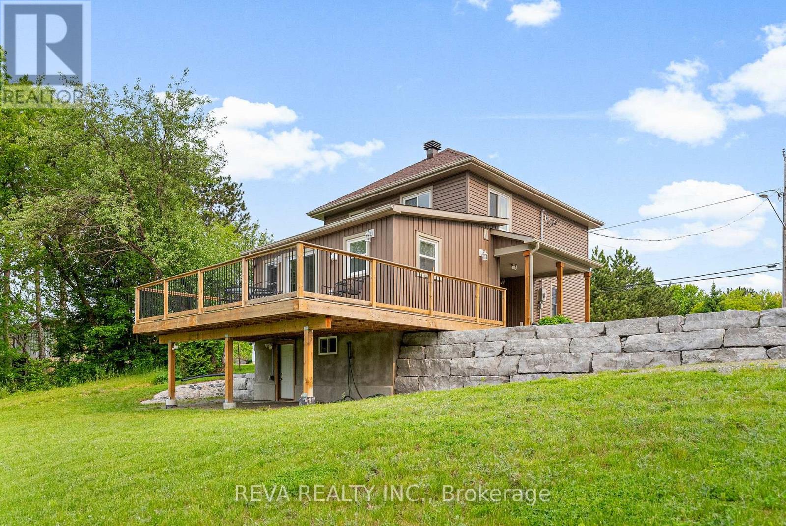 83 SIBERIA ROAD, madawaska valley, Ontario