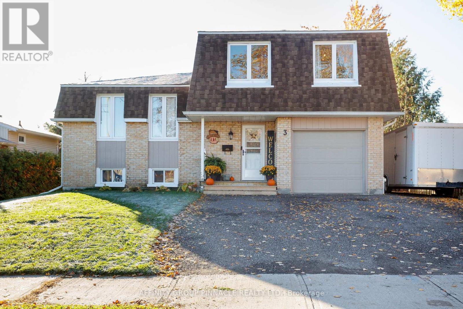 3 EDWIN STREET, kawartha lakes (lindsay), Ontario