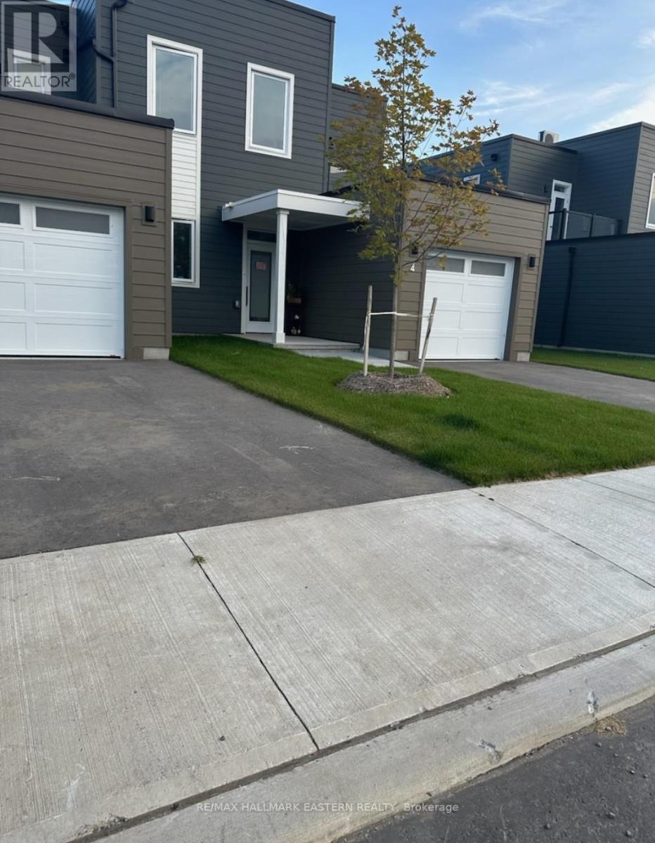 4 - 19 WEST STREET N, kawartha lakes (fenelon falls), Ontario