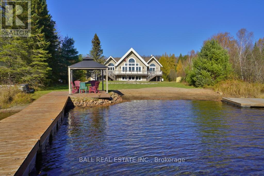 1030 WAPITI CL CLOSE, highlands east (cardiff ward), Ontario