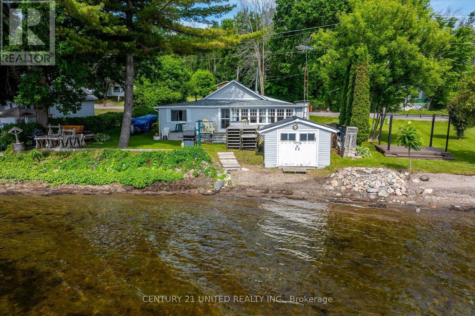 221 PAUDASH STREET, hiawatha first nation, Ontario