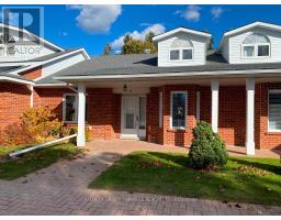 2 - 5 HERITAGE WAY, kawartha lakes (lindsay), Ontario