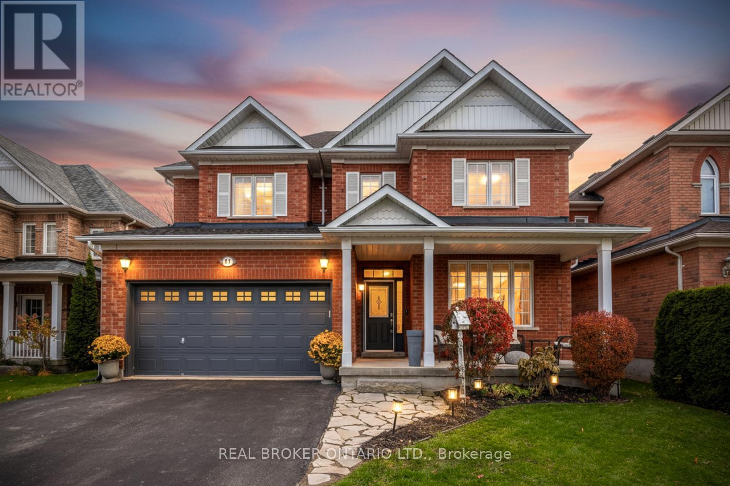 61 BLOOM AVENUE, clarington (newcastle), Ontario