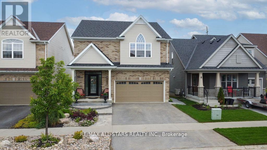 10 SILVERBROOK AVENUE, kawartha lakes (lindsay), Ontario