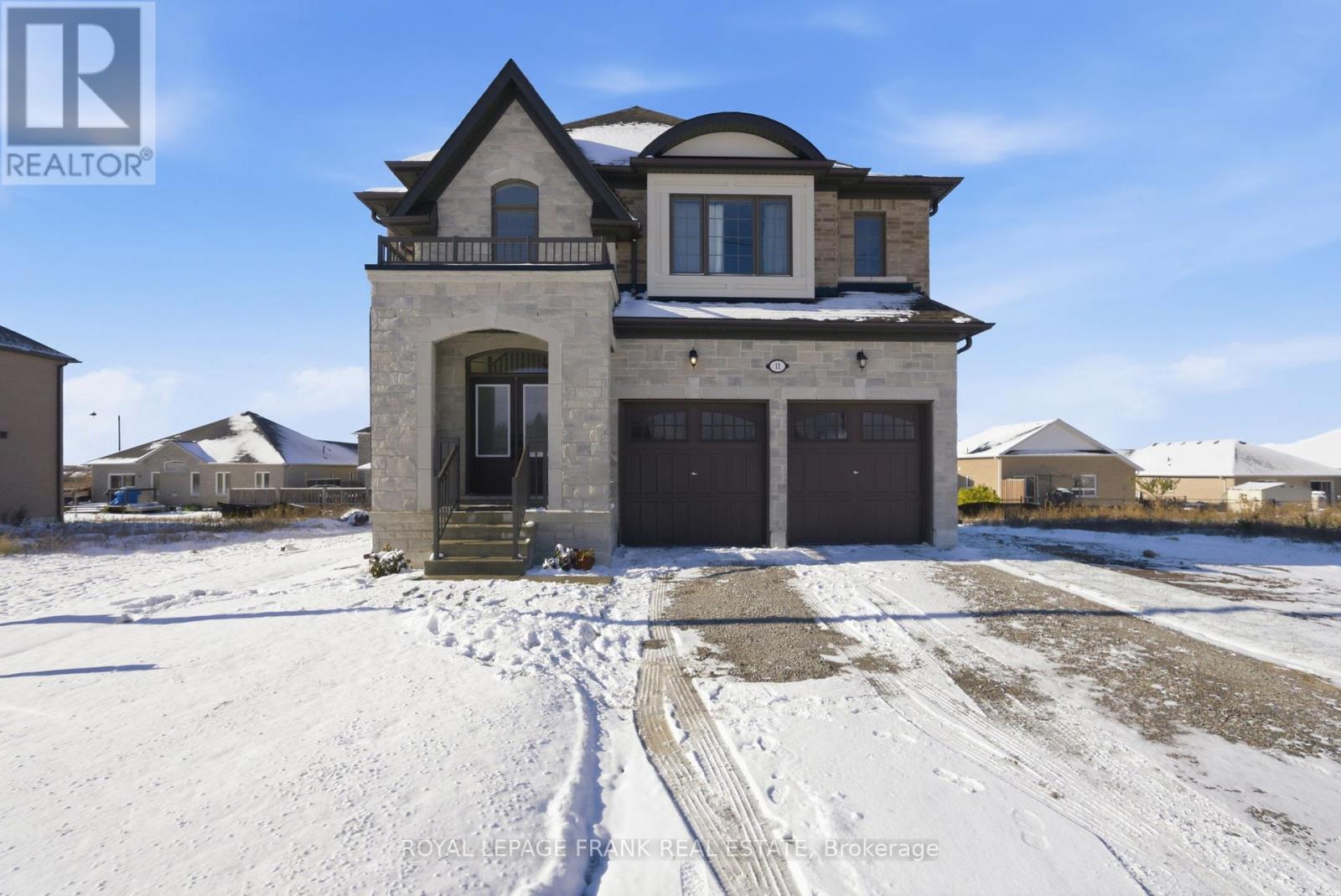 11 FISHER ROAD, kawartha lakes (lindsay), Ontario