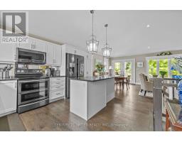 160 - 301 CARNEGIE AVENUE, peterborough (northcrest ward 5), Ontario