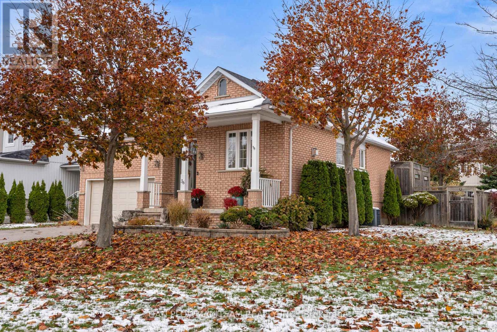 36 SHIPLEY AVENUE, clarington (newcastle), Ontario