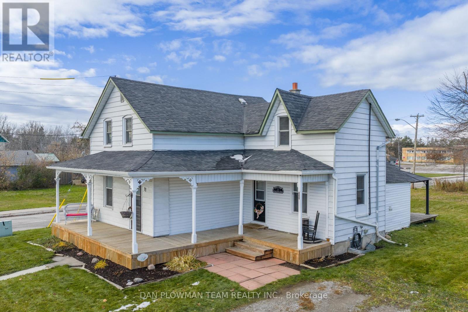 11 KING STREET W, kawartha lakes (omemee), Ontario