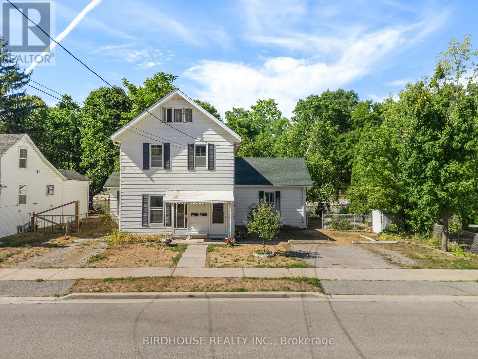 70 RIDOUT STREET, kawartha lakes (lindsay), Ontario