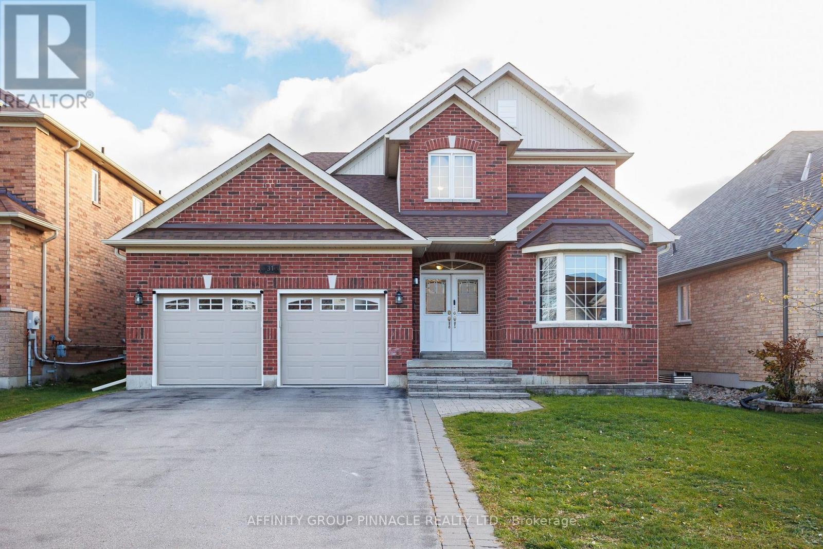 31 ELLIS CRESCENT, kawartha lakes (lindsay), Ontario